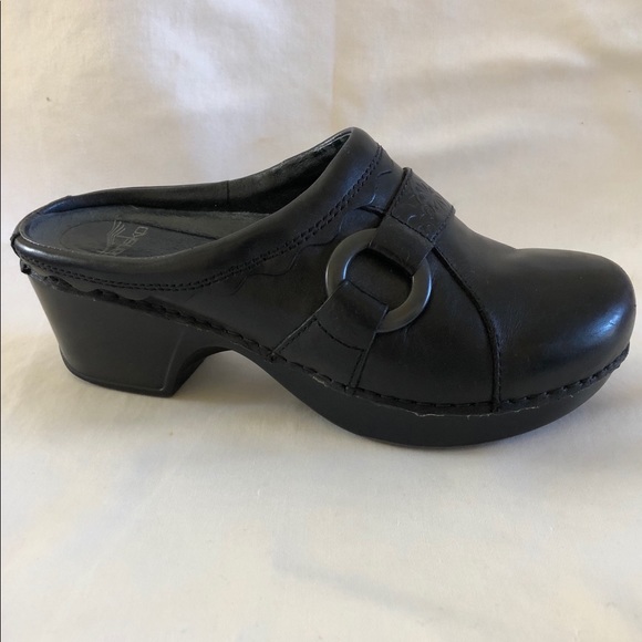 Dansko Clog - Black - Picture 5 of 6
